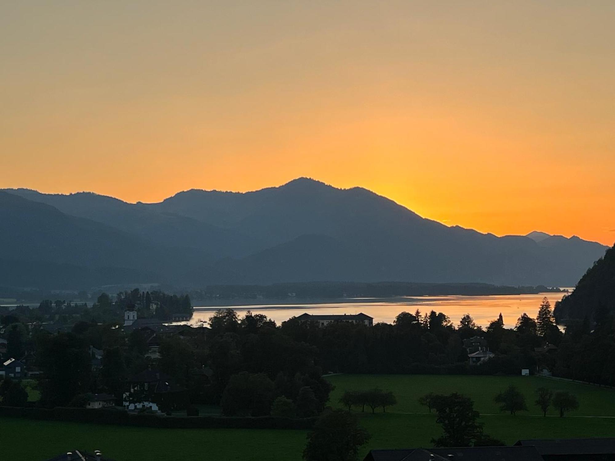 Apartment Sunset Am Wolfgangsee Strobl Bagian luar foto